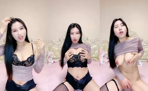 【主播网红】精致大长腿高跟丝袜最强尺度听她呻吟都能射8