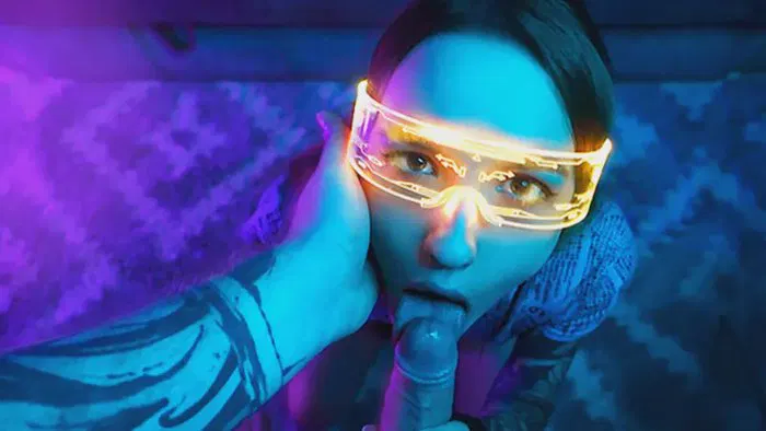 【性感网红】Cyberpunk Fucks A Petite Slut In The Mouth_Sunako